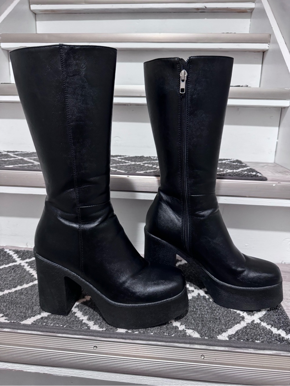 Gogo boots